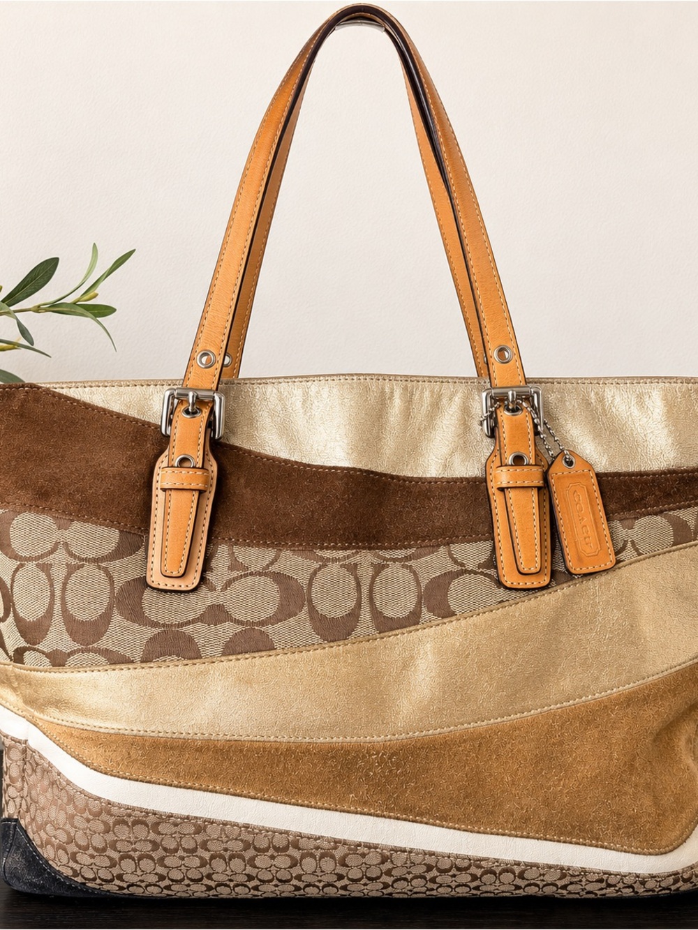 Coach Vintage Y2K Signature Patchwork Metallic Gold Tote 👜